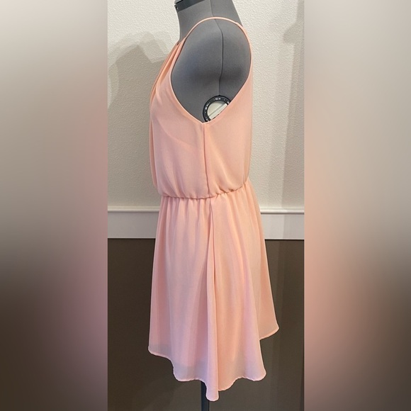 G by Guess Halter Dress Size S Peach/Blush Pink Summer Sheer Chiffon Lined - Picture 4 of 9